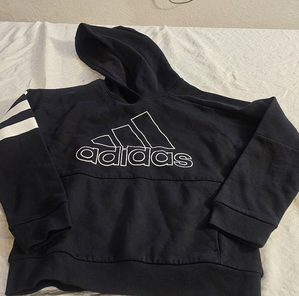 Adidas’s boys black hoodie with 3 white stripes size M 10/12 NOWT